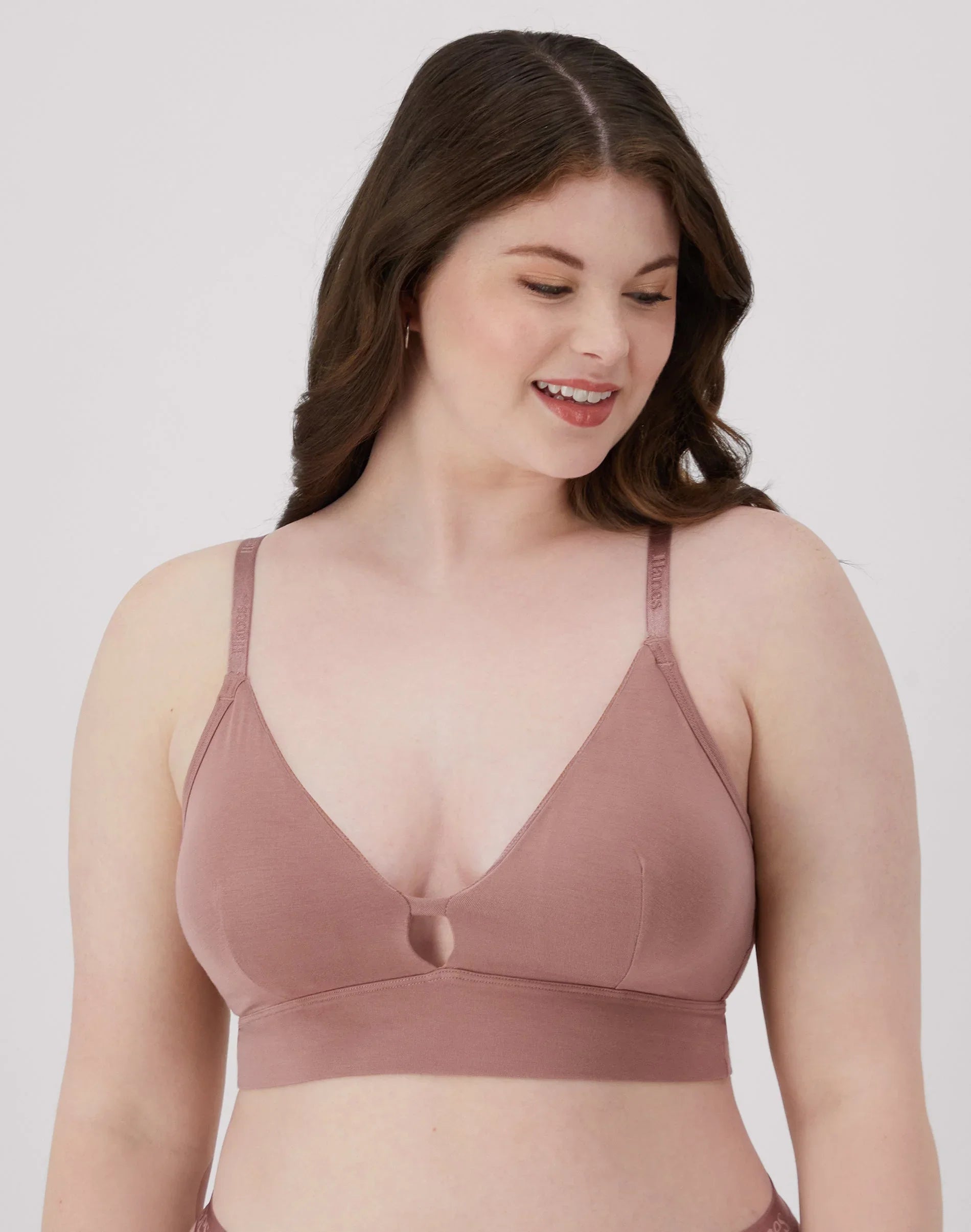 Hanes Originals Women's SuperSoft Longline Triangle Bralette Secondary image