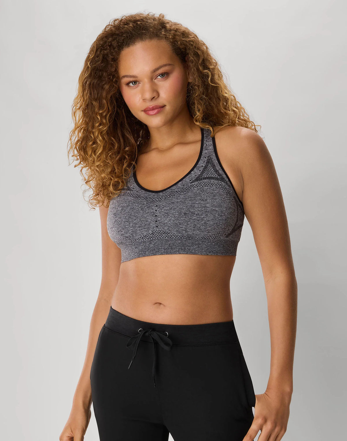 Hanes Sport Women's Seamless Racerback Sports Bra Main image